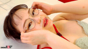 【素人】うどん好きプロモーション部 新卒1年目 米本亜希 つぶらなおっぱいコピー ハダカになるより恥ずかしい！脱ぎキャンBOX野球拳│SOD女子社員│1shyn00224