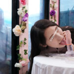 【素人】一般男女モニタリングAV×マジックミラー便コラボ企画 愛する夫の目の前で路上NTR！清楚な人妻が「お口だけでコンドーム装着」に挑戦！ノーハンドでデカチンを咥えたご無沙汰妻のオマ○コは欲しがり汁が溢れ出す！旦那の目の前で寝取って最後はゴムを外して生中出し！│DEEP’S│dvmm00186