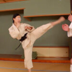 【素人】一般男女モニタリングAV 格闘技女子大生vsセクハラレ●プ魔［柔道/少林寺拳法/剣道］勝てば100万円！負けたら即ハメ中出し！ルール無用のセクハラ攻撃に立ち向かえ！白熱の真剣3本勝負！│DEEP’S│dvmm00292