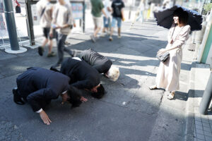 【素人】追跡 土下座ナンパ 絶叫 人妻ゴロシ 4│ジューシー│gdjp00004