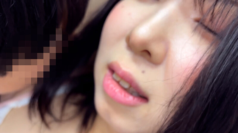 【素人】M男が街中で女性に声をかけてワキを舐めさせて貰う 食品工場事務員 みりなちゃん│脇舐め道│h_1651wakn0100002