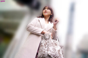 【素人】素人妻が一般大学生の自宅にコンドーム1つ渡され一泊一度のゴム姦では満足できず宿泊中2度もガチ中出しを許してしまう騎乗位でじっくり搾りつくす美人妻 きょうこさん 38歳│COSMOSPICTURES（ソフト・オン・デマンド）│1hawa00328