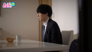 【素人】ニンゲン観察 子育ての失敗はおま〇こで償う！息子の不祥事でご迷惑をお掛けした担任のデカチンで改心するむっつり淫乱美人母│ムラっch│h_1534grmo00212