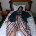 【素人】気持ち良くって腰が止まらない！暗闇でライトに浮かぶ熱い不倫旅行セックス！│即ヌキ│h_1724a101b00002