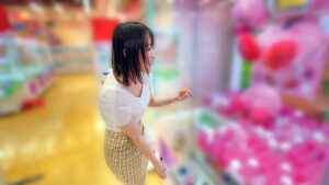 【素人】素人美少女とリモコンバイブお散歩「もう我慢できません…//」人混みの中ビクビク震えてイキまくってしまう女子たち！人生初の羞恥プレイでまさかのエロスイッチオン！みつきさんゆらさん│俺の素人-Z- SECOND IMPACT│h_1732orecs00287