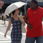 【素人】「やっぱり大きいのかな」「ちょっと興味あるかも」黒人にナンパされた熟女さんはデカマラに興味津々 想像以上の巨根を膣奥まで突っ込まれ狂ったようにイキまくる 黒人マラで昇天する素人熟女12人4時間SP3│MBM│h_460mbm00980