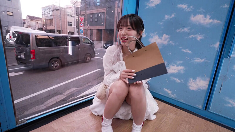 【素人】街行く女子大生がハイレグの食い込みでチ〇コガード！ハイレグチンマン攻防チャレンジ！ 何度もモリマン クリ擦れでぬれぬれ羞恥！緩んだマ〇コにデカチン即挿入の罰ゲーム！！撮って出し！マジックミラー号～りこちゃん編～│撮って出し！マジックミラー号│1totte00251