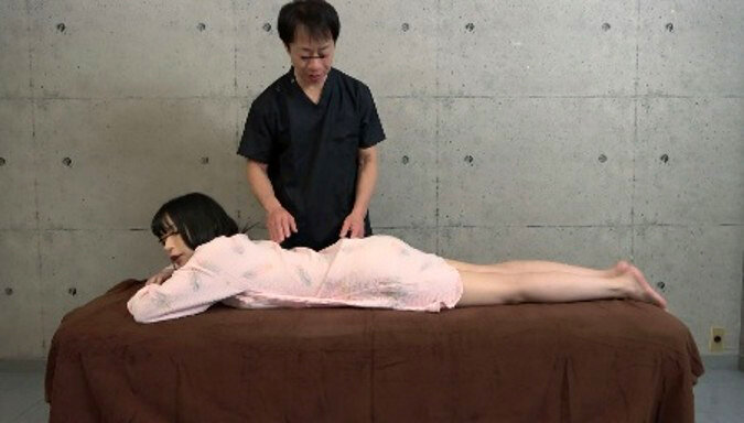 【素人】【違法施術】鍼灸接骨院 イカセ整体 SEXリキッドで白目イキ飛び!エビ反りアクメ!!│GooNiES│h_1596gns00132