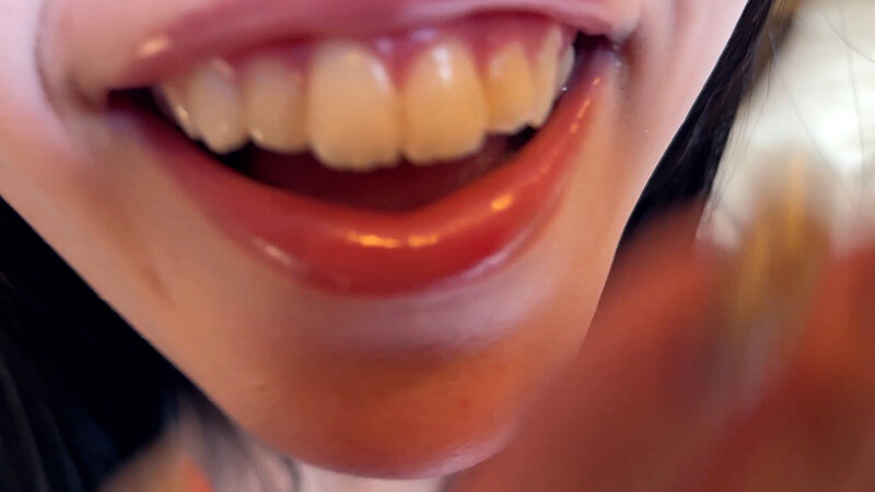 【素人】街角で声をかけて口内観察させてもらう 交渉上手な黒髪ギャル かなちゃん│口内クイーン│h_1651nko0400001