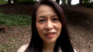 【素人】こんなに綺麗で清楚な熟女が！？刺激を求めてAV出演！恥じらいながらも快楽にハマる五十路熟女のエロ過ぎSEX！│即ヌキ│h_1724a112g00003