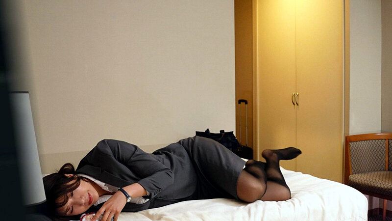 【素人】出張先ホテル秘密オナニー 性欲剥き出しOL ＃2│プリモ│h_283pmft00382