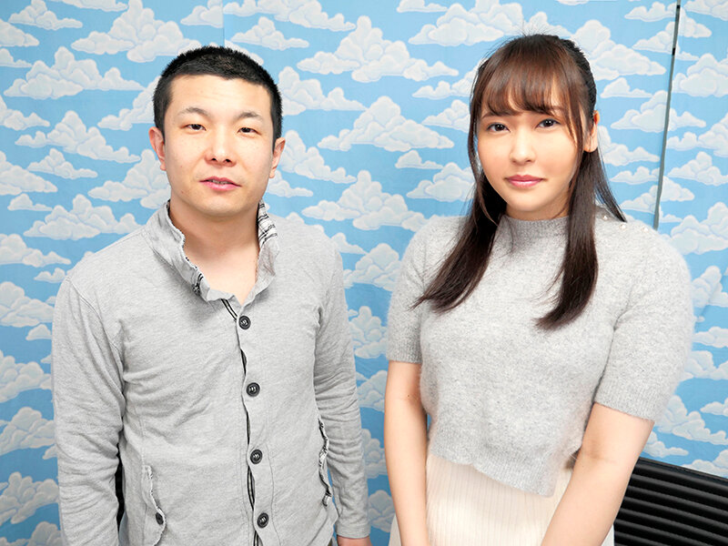 【素人】ラップ1枚被せて友達と素股してくれませんか？と偽り溶けるラップを仕込んでウブなお嬢さんに生ハメ、中出しさせちゃいました！ 新垣智江│----│1ienfa02302