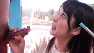 【素人】初めての移動式シーシャBar体験！興奮剤入りフレーバーで大胆になった男女が勃起したデカチンとおま〇こを擦り合わせたら素人娘は親友とSEXしてしまうのか？撮って出し！マジックミラー号～なぎさ＆やまと編～│撮って出し！マジックミラー号│1totte00246