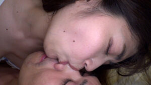 【素人】舌割れトロ顔女子がM男に濃厚鼻フェラ│鼻フェラレディー│h_1651hnf0100001