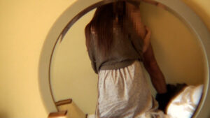 【素人】博多の素人熟女と後腐れない初撮りSEX！テレクラナンパでゲットした素人熟女と顔出しNGの中出しSEX！│即ヌキ│h_1724a043g00003