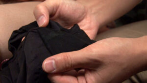 【素人】乳首に指が触れただけで感じちゃう！馬車道在住Jカップ爆乳セレブ妻！│即ヌキ│h_1724a136b00009