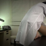 【素人】悪徳産婦人科のベッドの上は危険がいっぱい！電マでイカされ挿入されちゃう女性患者！│即ヌキ│h_1724a139b00003