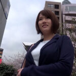 【素人】ミニスカ巨乳の美人奥さんに大人のおもちゃのモニターを依頼してみると…旦那さんとセックスレスで欲求不満の奥さんは我を忘れて淫乱SEX！│即ヌキ│h_1724m894g00001