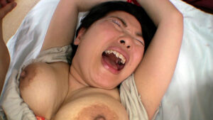 【素人】Gカップ乳を持て余す黒髪童顔熟女のドMズボハメ淫乱AV撮影！│即ヌキ│h_1724m966g00005