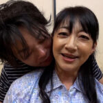 【素人】51歳農家のバツイチ熟女がセックスしたくてAVメーカーに応募して欲求不満解消！無自覚にエロい農家のおばさんの潮吹きSEX！│即ヌキ│h_1724m996g00001