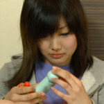 【素人】整形は一切してない可愛い純朴娘がテレながらも初めての人前オナニー！ヌレヌレなアソコに滾った肉棒を奥底まで挿入！│即ヌキ│h_1724v112i00001