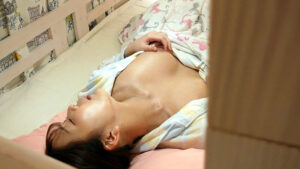 【素人】有名私大の女子寮を覗き見る 無防備オナニーの一部始終 ＃3│プリモ│h_283pmft00269