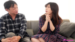 【素人】愛嬌抜群居酒屋店員さんお待たせしました素直な天然娘の下からサワーと剛毛潮吹き和えです 岡部侑衣乃│----│1koja00004