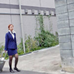 【素人】航空会社勤務の現職キャビンアテンダントさん！女性経験無しのシャイな童貞の悩みを解決してもらえませんか？ フル勃起した童貞チ○ポにフライト帰りでムラムラしてるCAさんが赤面発情！？ みとさん 和久井美兎│IENFH│1ienfh32302