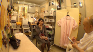 【素人】鍼灸院すどう盗撮り下ろし10 特別編 妊活中の京なまりのべっぴんさんおっぱいデカイすけべボディ！オイルで我を忘れて快感絶頂アクメ│素人only プラム│h_113fp00042