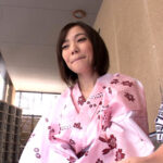 【素人】温泉宿で一人暇そうな奥様をナンパ！旦那のいない隙に他人棒でイキ果てる不貞妻！│即ヌキ│h_1724m702g00009
