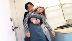 【素人】カフェスタッフ 拘束スローピストン過激わい○つFUCK 膣奥を生ペニスでゆっくりこねくり回されガクブル絶頂で落ちていく女性店員4名│ハラスメント│h_1745hrsm00153