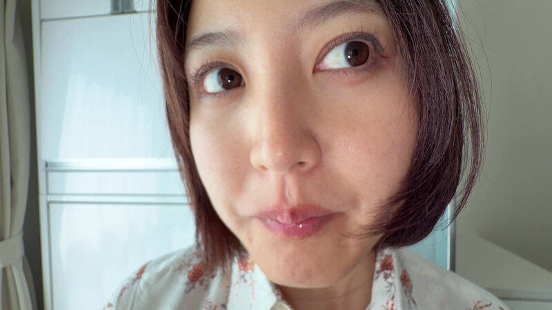 【素人】【個人撮影】浅桜エリの舌ブラシで「汚舌苔」採取│やっちまん│h_1651y00419