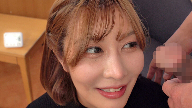 【素人】ムッツリスケベな素人娘限定!!男のフル勃起したチ●ポを10分間見せつけられ、パンティを濡らさなかったら賞金!ただし少しでも染みが付いてたら中出しSEX罰ゲーム!!│----│usag00096